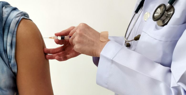 CE aprova vacina pneumocócica conjugada 20 valente para proteção de lactentes e crianças contra a doença pneumocócica