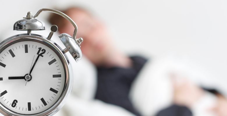 Sono perdido não se recupera: SPP alerta para cuidados também nas férias